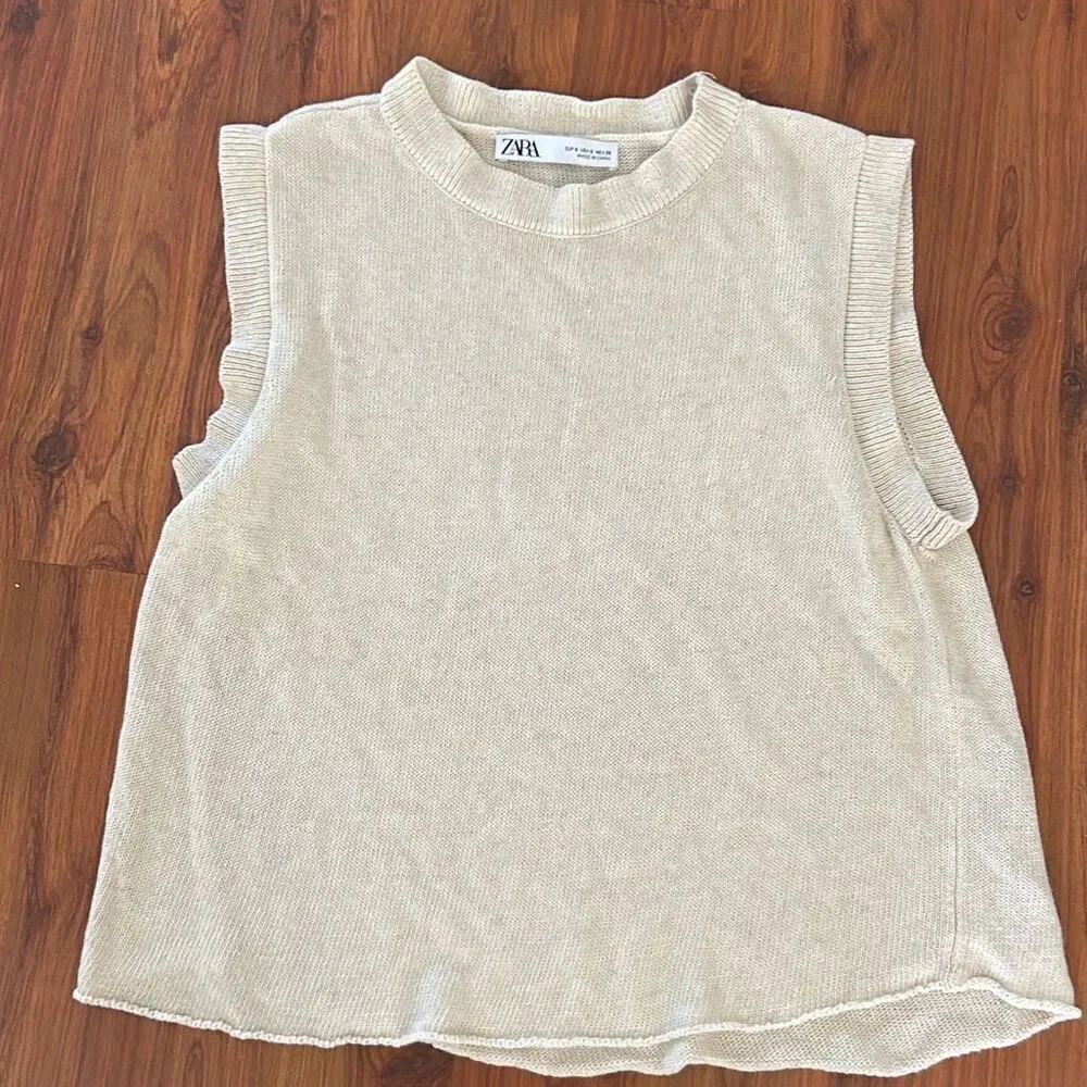Zara beige cream sleeveless cropped sweater knit oatmeal color size small